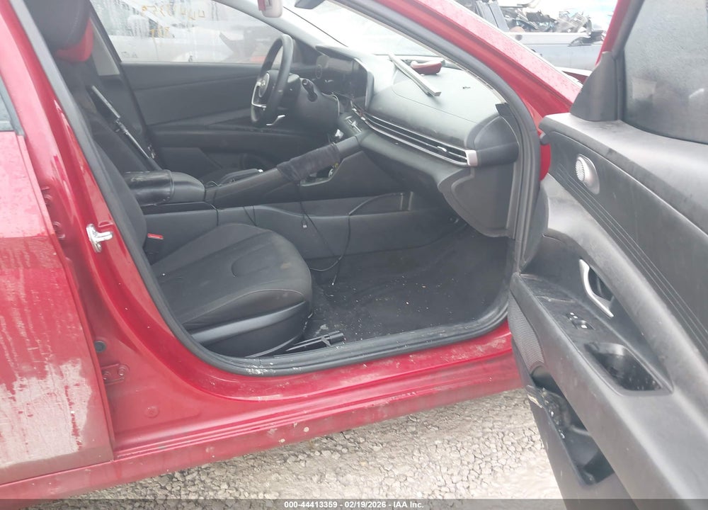 2024 HYUNDAI ELANTRA SEL VIN: KMHLM4DGXRU813329