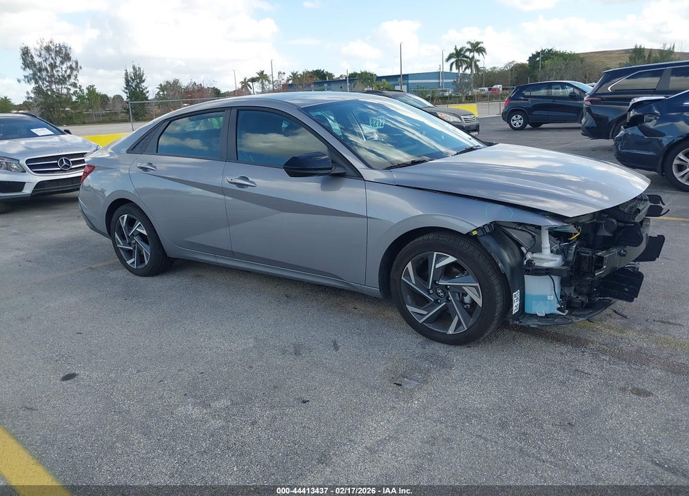 2025 HYUNDAI ELANTRA SEL SPORT VIN: KMHLM4DG1SU074874