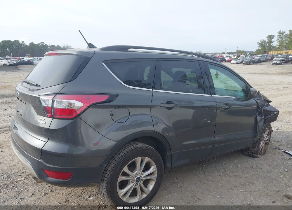 2018 FORD ESCAPE SE VIN: 1FMCU0GD6JUA04649