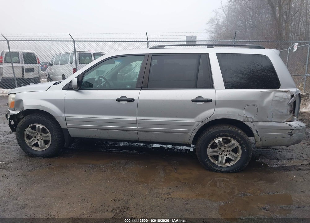 2004 HONDA PILOT EX VIN: 2HKYF18484H585434