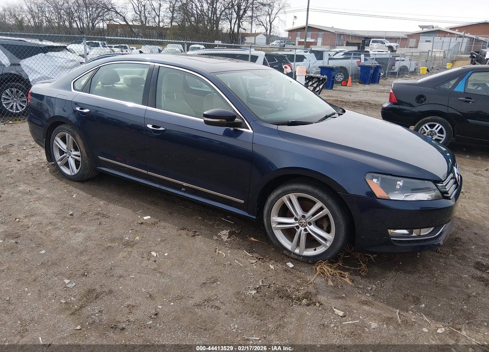 2014 VOLKSWAGEN PASSAT 2.0L TDI SEL PREMIUM VIN: 1VWCN7A31EC077060
