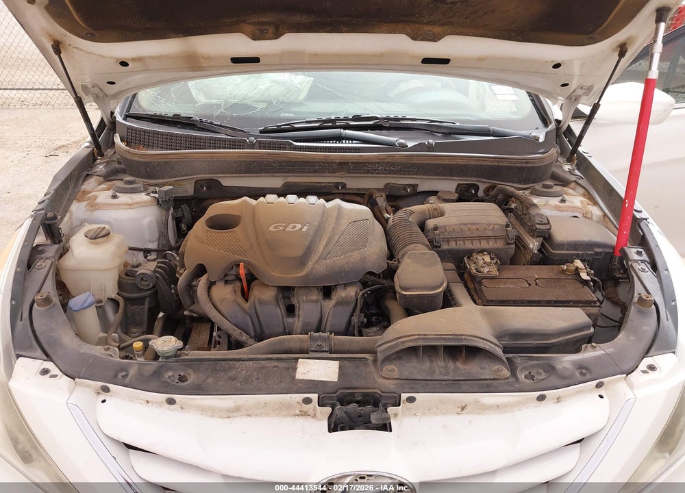 2013 HYUNDAI SONATA GLS VIN: 5NPEB4AC1DH747034