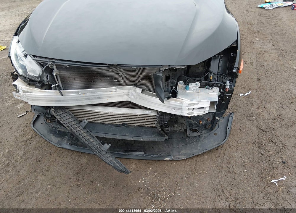 2018 HONDA CIVIC LX VIN: SHHFK7H20JU426405