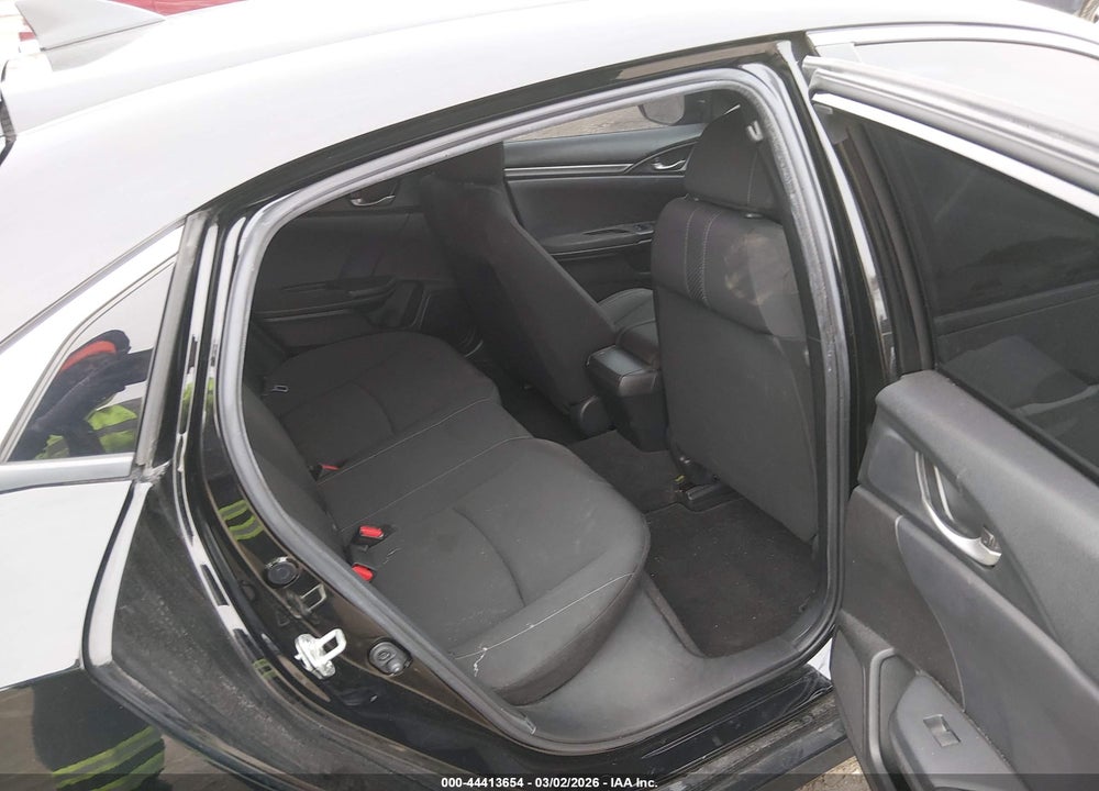 2018 HONDA CIVIC LX VIN: SHHFK7H20JU426405