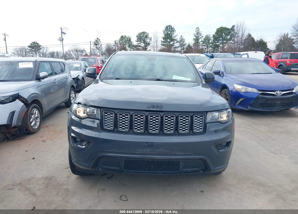 2018 JEEP GRAND CHEROKEE ALTITUDE 4X2 VIN: 1C4RJEAG6JC391779