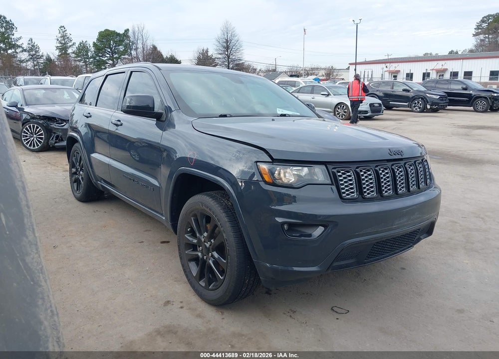 2018 JEEP GRAND CHEROKEE ALTITUDE 4X2 VIN: 1C4RJEAG6JC391779