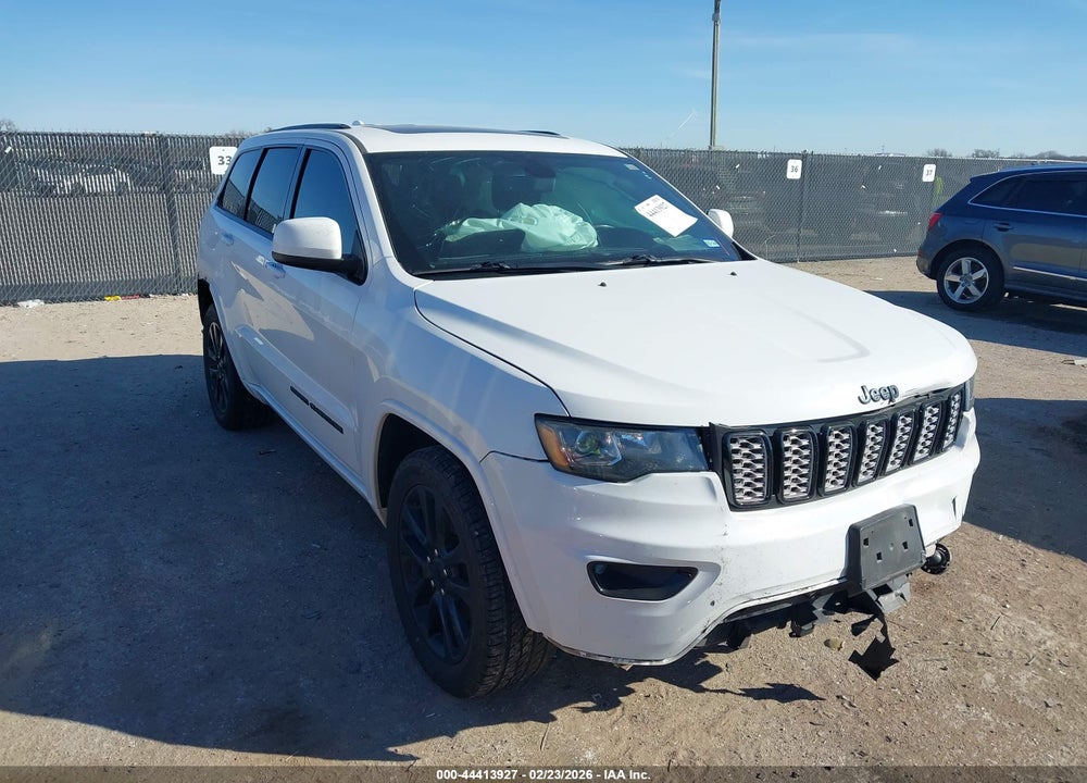 2019 JEEP GRAND CHEROKEE ALTITUDE 4X2 VIN: 1C4RJEAG6KC811185