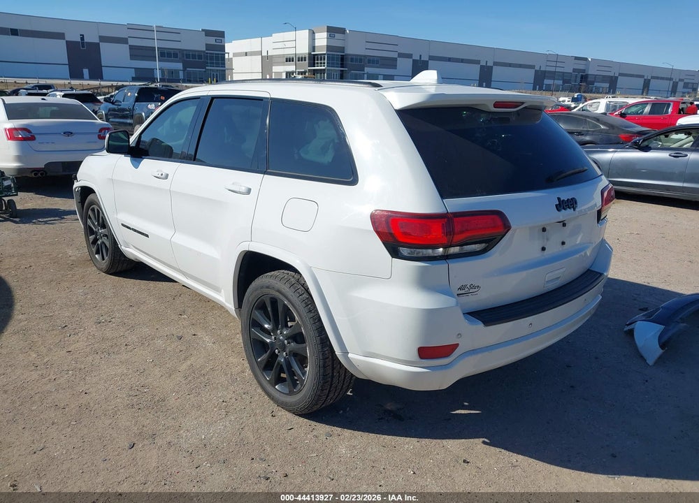 2019 JEEP GRAND CHEROKEE ALTITUDE 4X2 VIN: 1C4RJEAG6KC811185