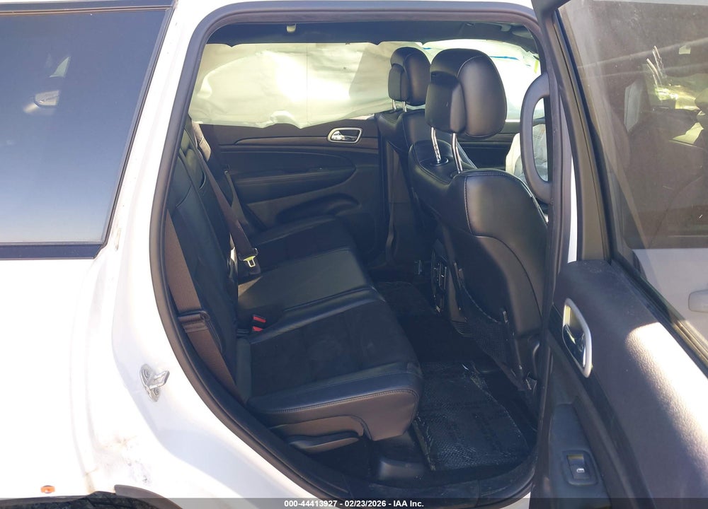 2019 JEEP GRAND CHEROKEE ALTITUDE 4X2 VIN: 1C4RJEAG6KC811185