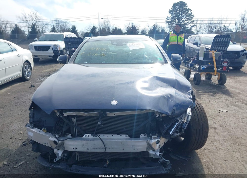 2017 MERCEDES-BENZ E 300 VIN: WDDZF4JB4HA109182