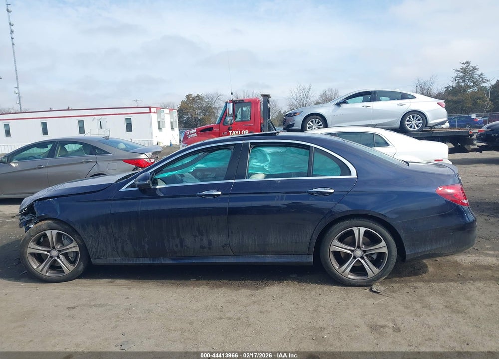 2017 MERCEDES-BENZ E 300 VIN: WDDZF4JB4HA109182