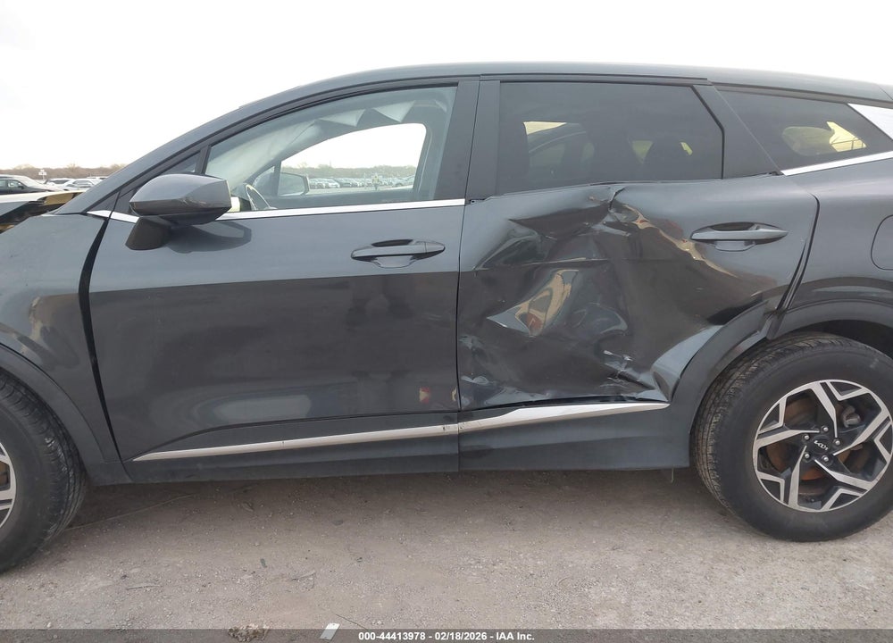 2023 KIA SPORTAGE LX VIN: KNDPUCAF6P7039474