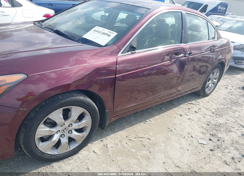 2010 HONDA ACCORD 2.4 EX VIN: 1HGCP2F75AA176242