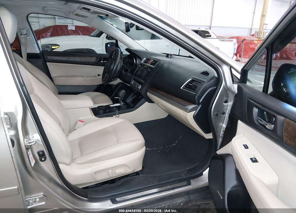2017 SUBARU OUTBACK 2.5I LIMITED VIN: 4S4BSANCXH3394981