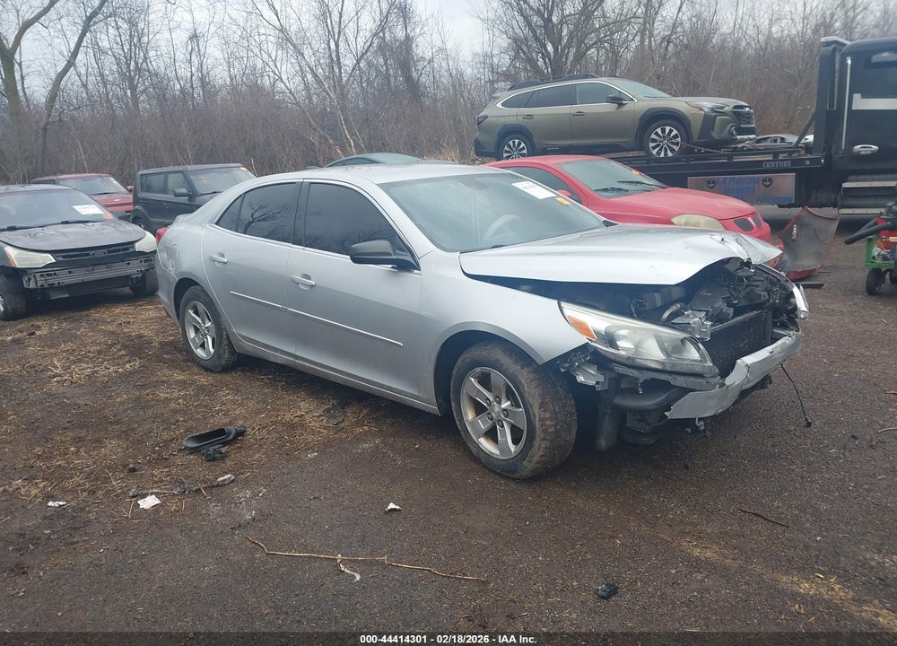 2015 CHEVROLET MALIBU LS VIN: 1G11B5SL4FF193190