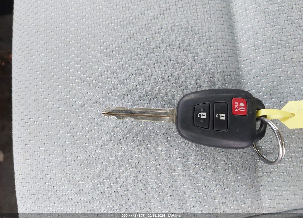 2015 TOYOTA PRIUS C ONE VIN: JTDKDTB37F1096475