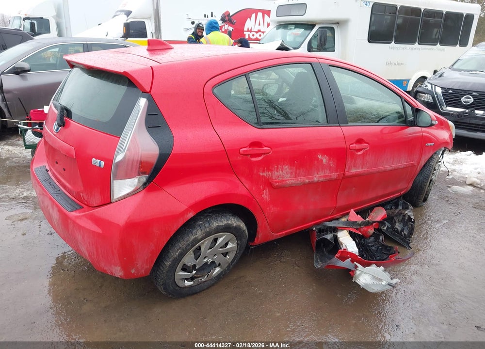 2015 TOYOTA PRIUS C ONE VIN: JTDKDTB37F1096475