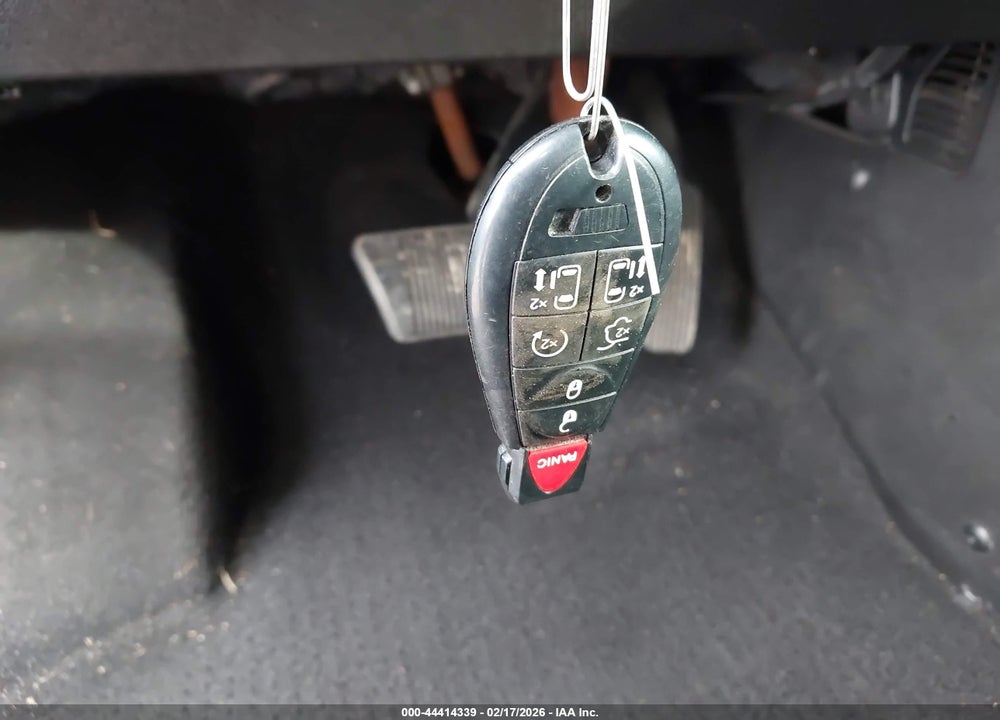 2013 DODGE GRAND CARAVAN R/T VIN: 2C4RDGEG5DR795844