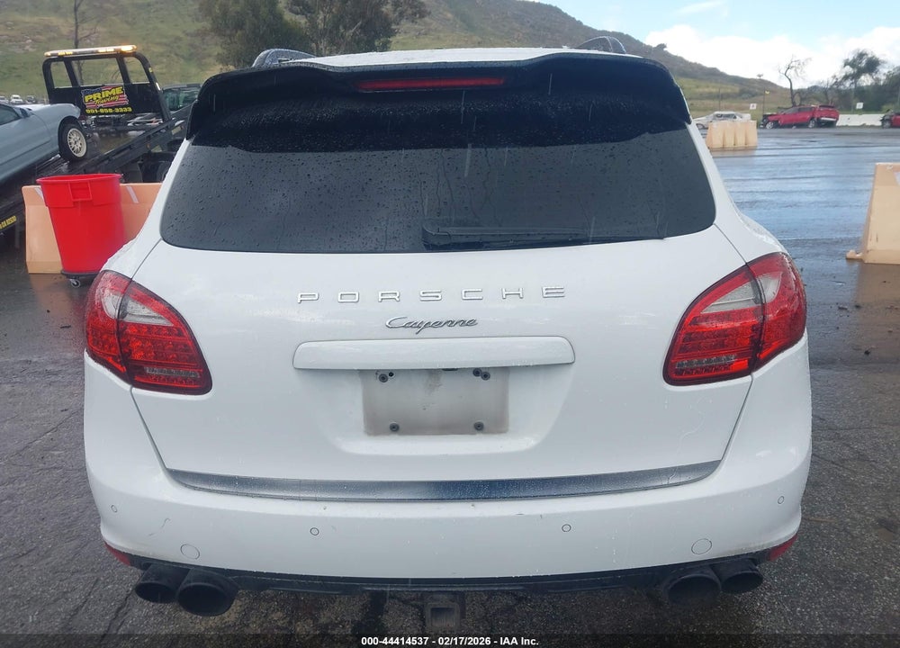 2013 PORSCHE CAYENNE DIESEL VIN: WP1AF2A24DLA23802