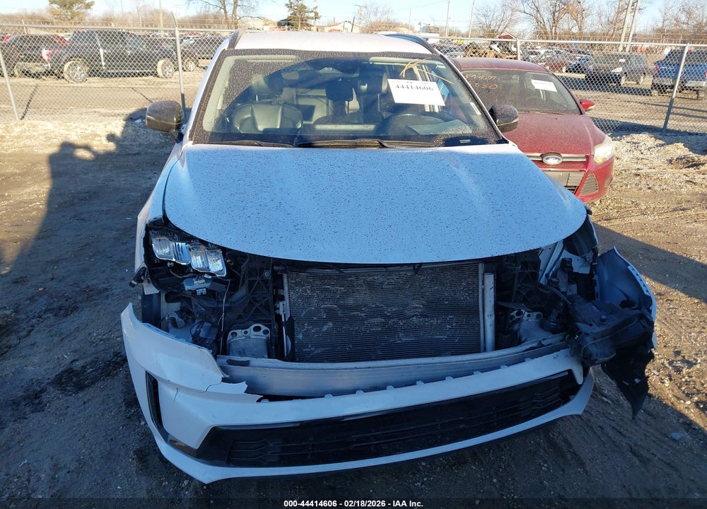 2021 KIA SORENTO S VIN: 5XYRL4LC6MG020930