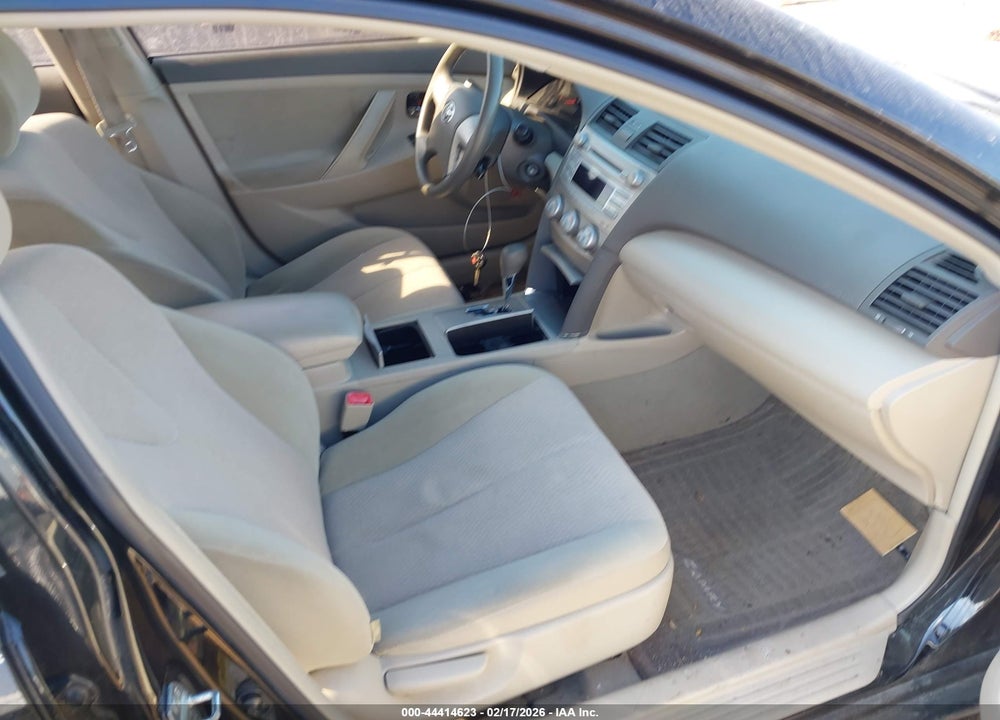 2010 TOYOTA CAMRY LE VIN: 4T4BF3EK2AR065608