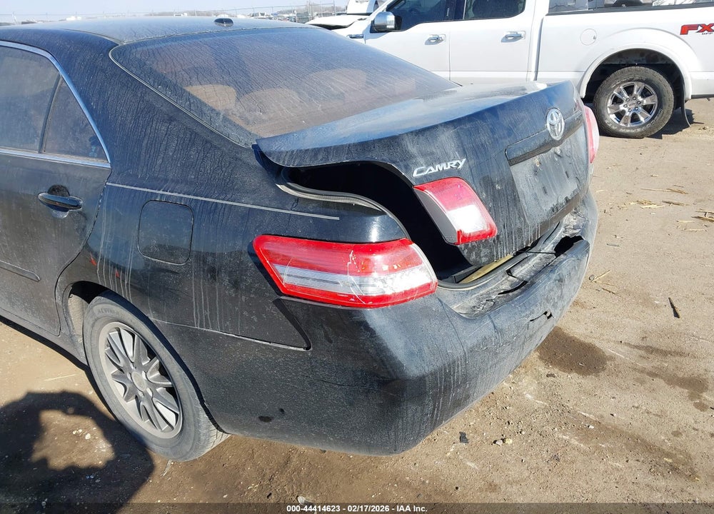 2010 TOYOTA CAMRY LE VIN: 4T4BF3EK2AR065608