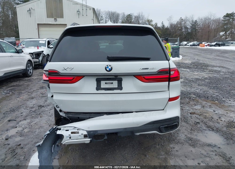 2022 BMW X7 XDRIVE40I VIN: 5UXCW2C08N9K86717