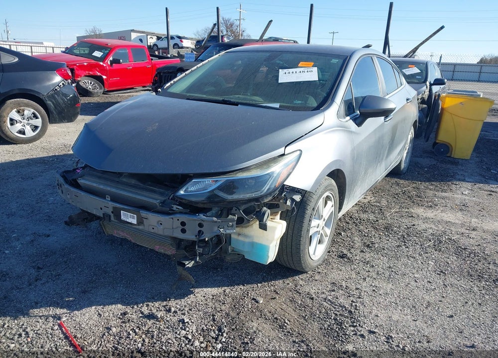 2018 CHEVROLET CRUZE LT AUTO VIN: 1G1BE5SM1J7122178