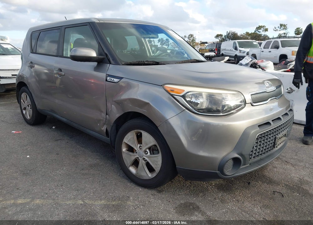 2015 KIA SOUL VIN: KNDJN2A2XF7221526