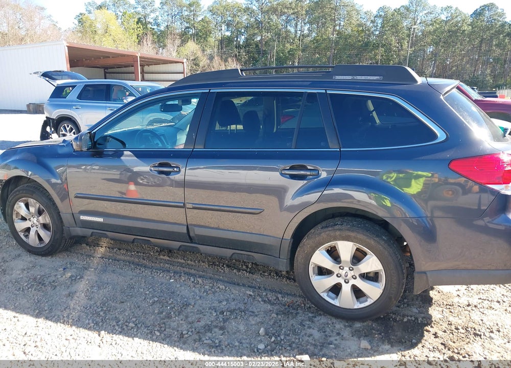 2011 SUBARU OUTBACK 2.5I LIMITED VIN: 4S4BRCLC2B3431572