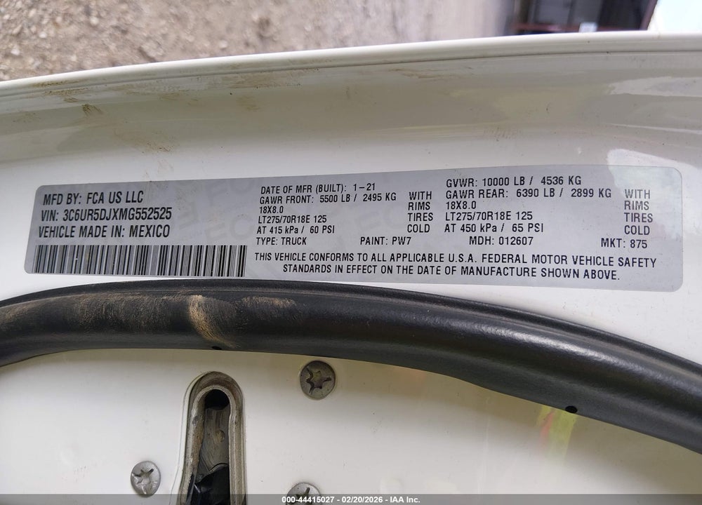 2021 RAM 2500 BIG HORN  4X4 6'4 BOX VIN: 3C6UR5DJXMG552525