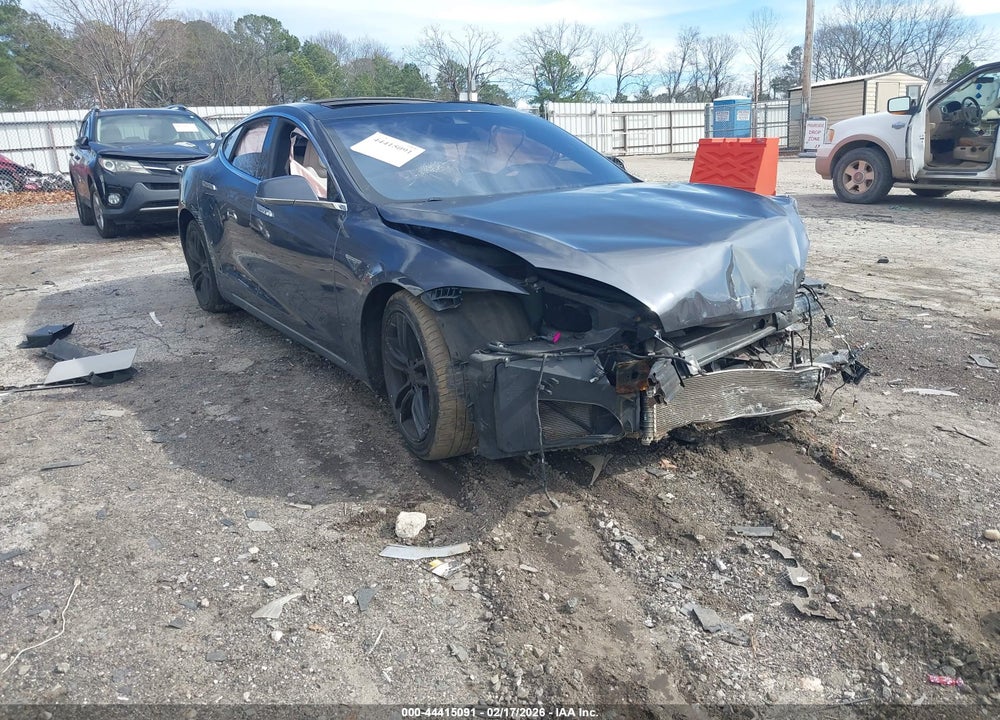 2015 TESLA MODEL S 70D/85D/P85D VIN: 5YJSA1E22FF110855