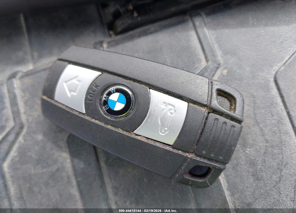 2013 BMW 135I VIN: WBAUC9C59DVM13772