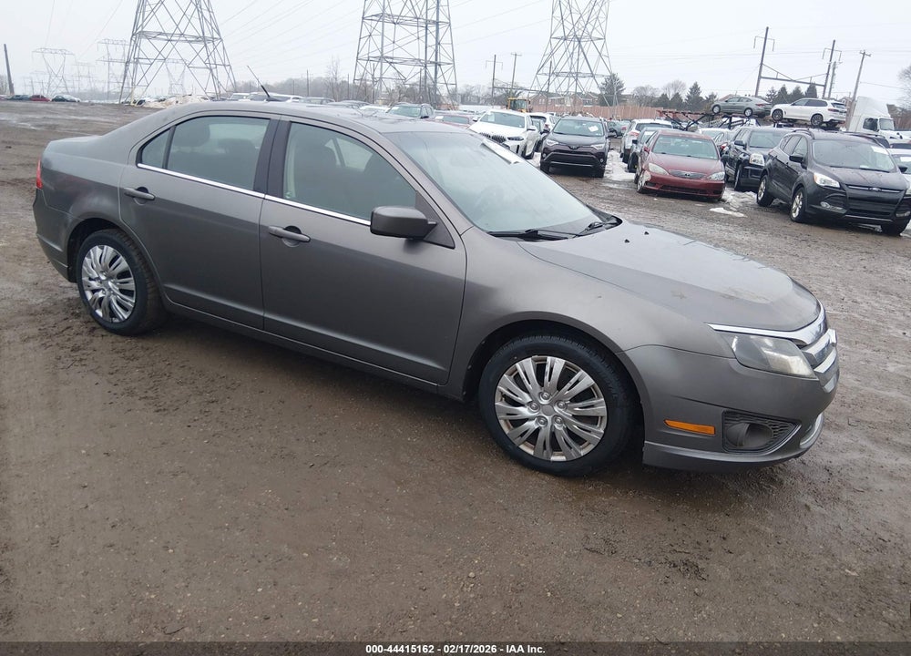 2011 FORD FUSION SE VIN: 3FAHP0HA7BR207425