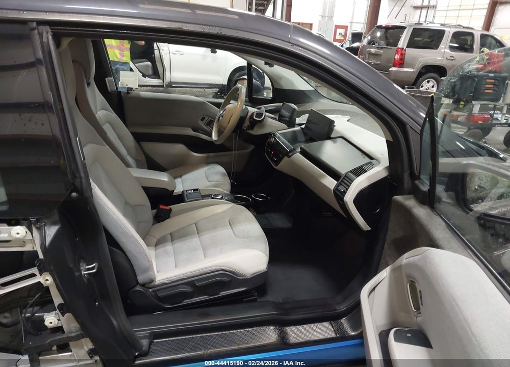 2014 BMW I3 BASE W/RANGE EXTENDER VIN: WBY1Z4C5XEV274713