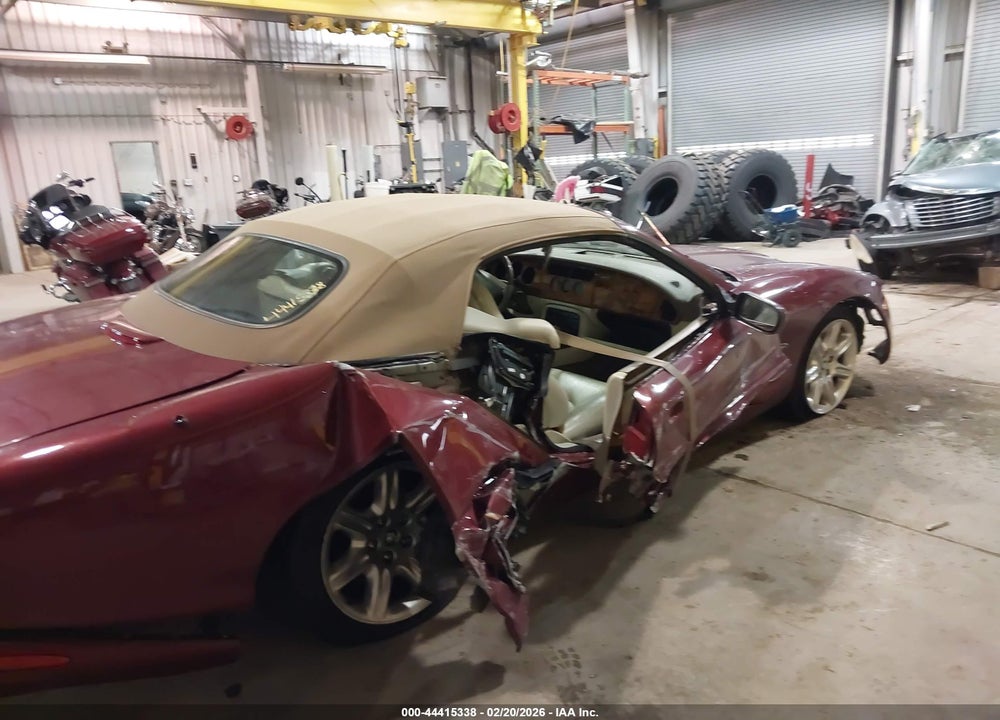 2000 JAGUAR XK8 VIN: SAJJA42C2YNA06823