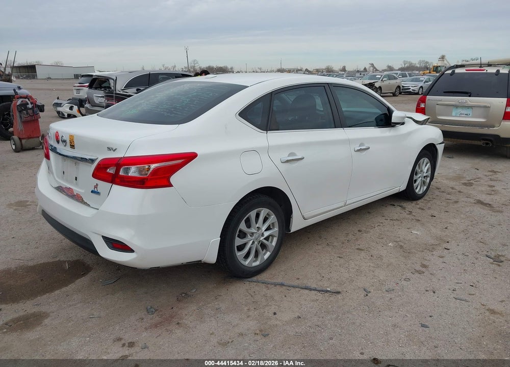 2018 NISSAN SENTRA SV VIN: 3N1AB7AP2JY266682
