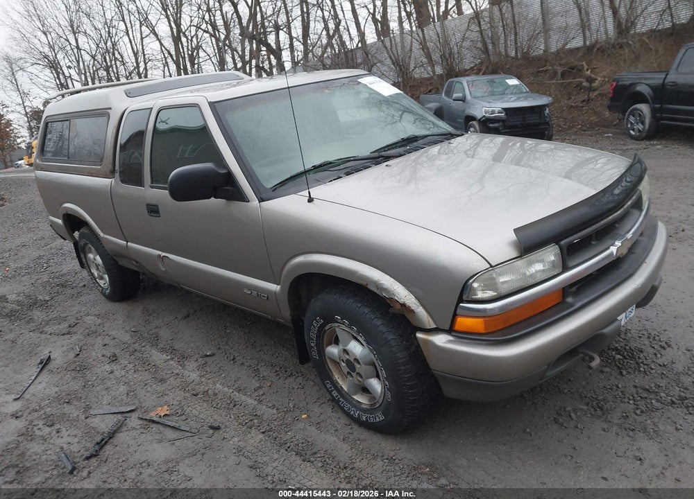 2003 CHEVROLET S-10 LS VIN: 1GCDT19X138276692