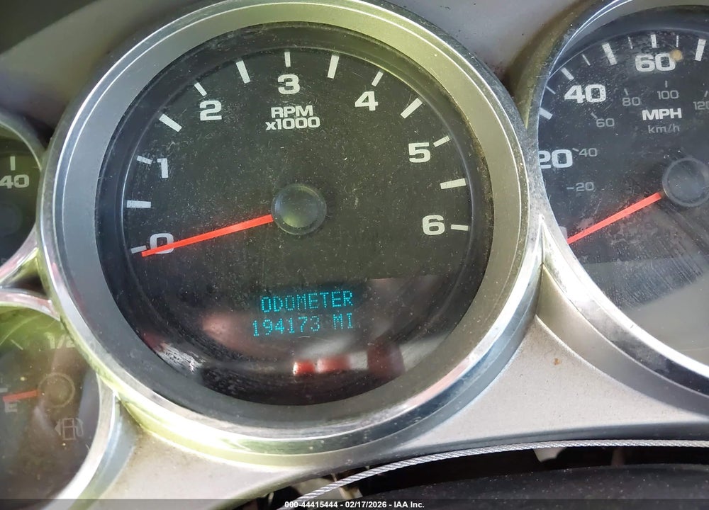 2011 GMC SIERRA 1500 SLE VIN: 1GTR1VE06BZ438398