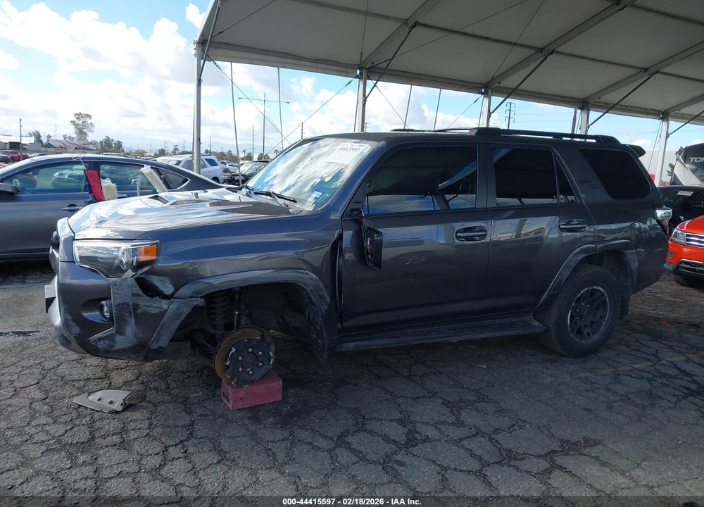 2023 TOYOTA 4RUNNER TRD OFF ROAD PREMIUM VIN: JTERU5JR2P6132511