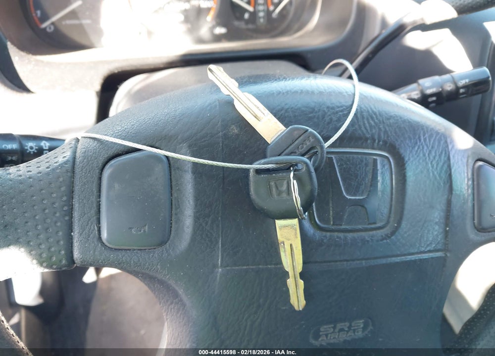 2000 HONDA CR-V EX VIN: JHLRD1869YC035644