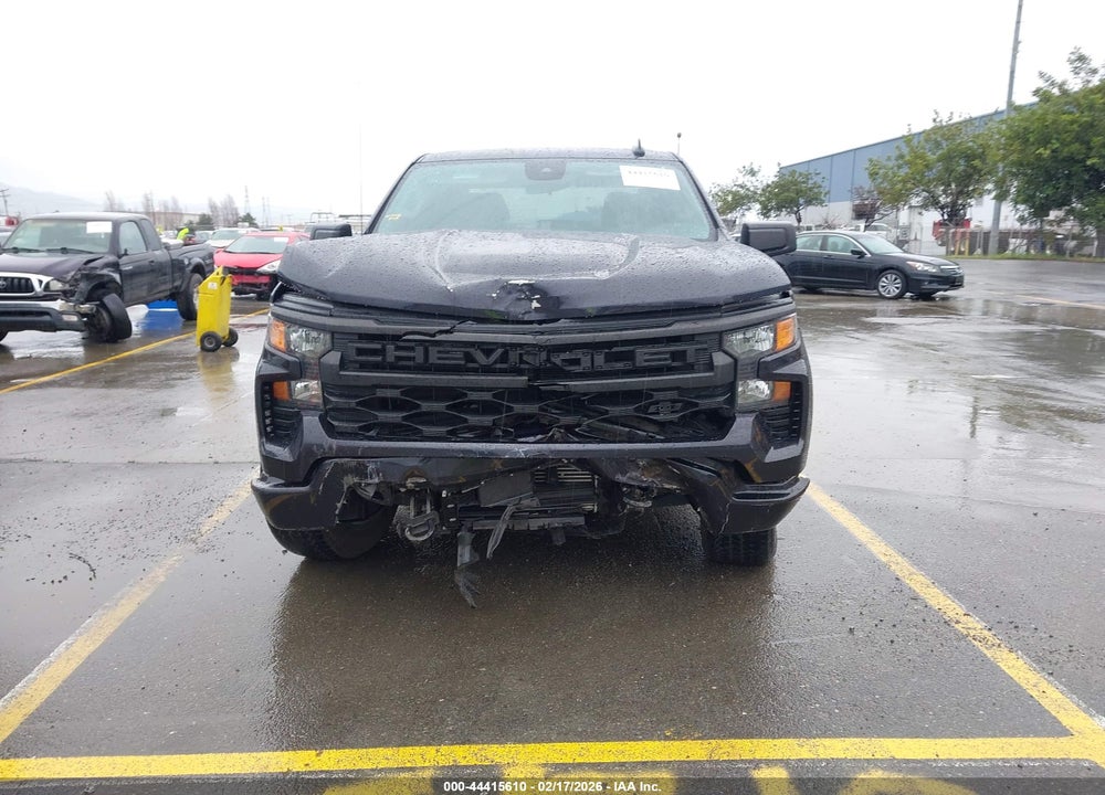 2023 CHEVROLET SILVERADO 1500 4WD  SHORT BED CUSTOM VIN: 3GCPDBEK8PG223837