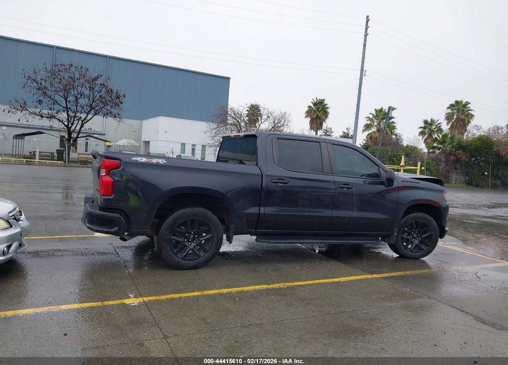 2023 CHEVROLET SILVERADO 1500 4WD  SHORT BED CUSTOM VIN: 3GCPDBEK8PG223837