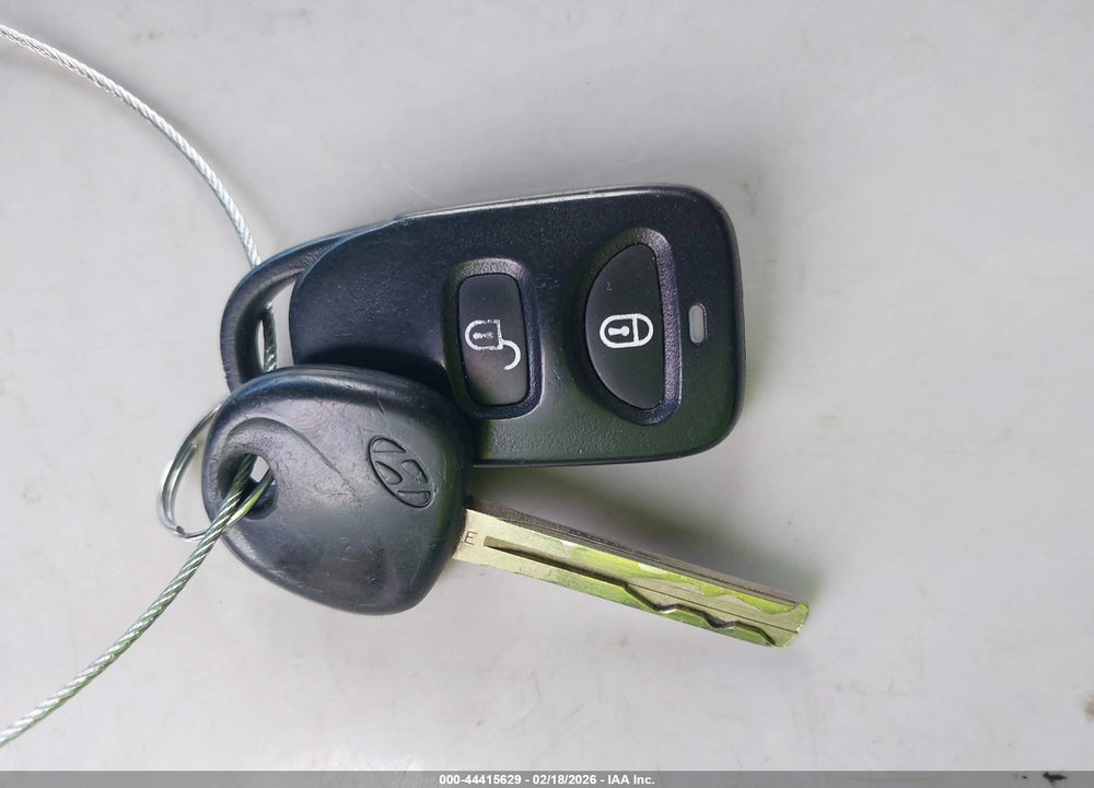 2015 HYUNDAI TUCSON SE VIN: KM8JUCAG6FU068371
