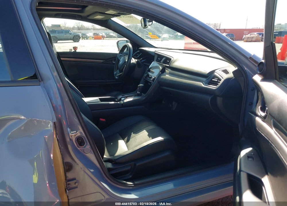 2017 HONDA CIVIC EX-L VIN: SHHFK7H7XHU228288