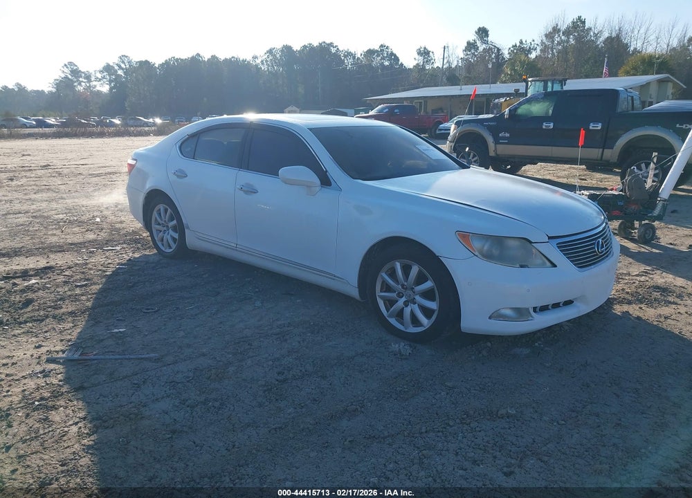 2008 LEXUS LS 460 VIN: JTHBL46F585054121