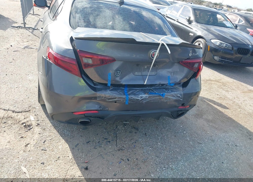 2017 ALFA ROMEO GIULIA RWD VIN: ZARFAEBN2H7555960