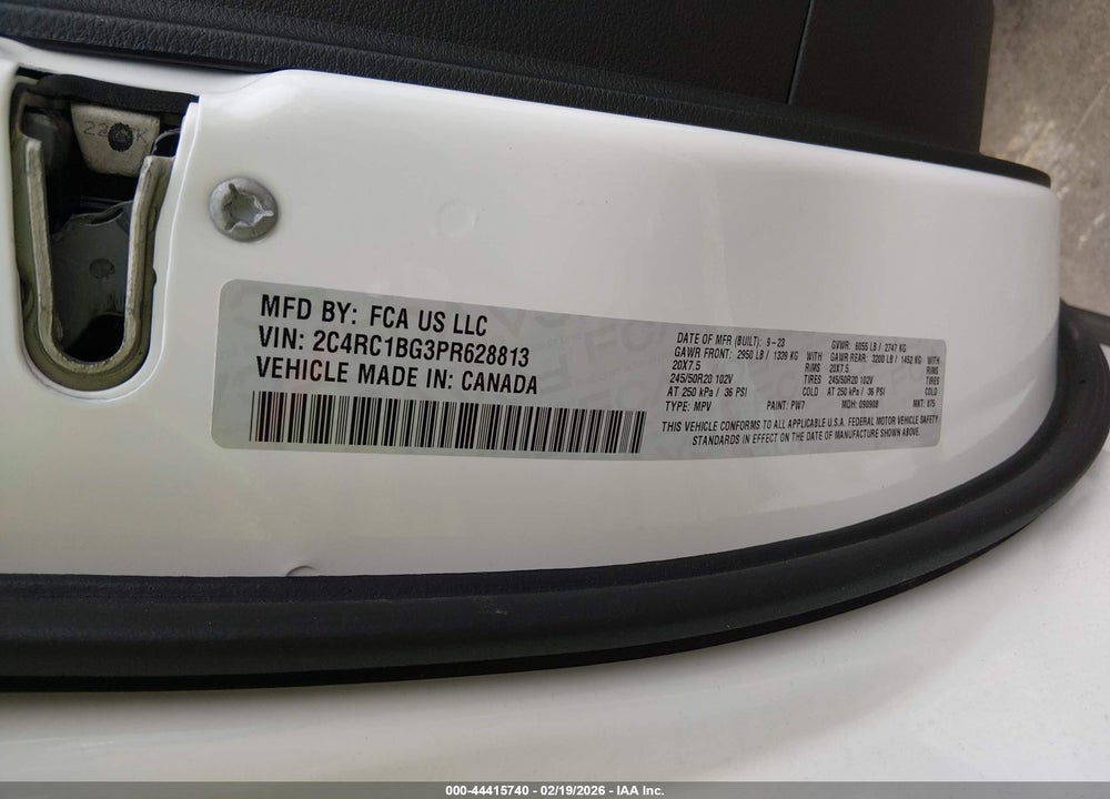 2023 CHRYSLER PACIFICA TOURING L VIN: 2C4RC1BG3PR628813