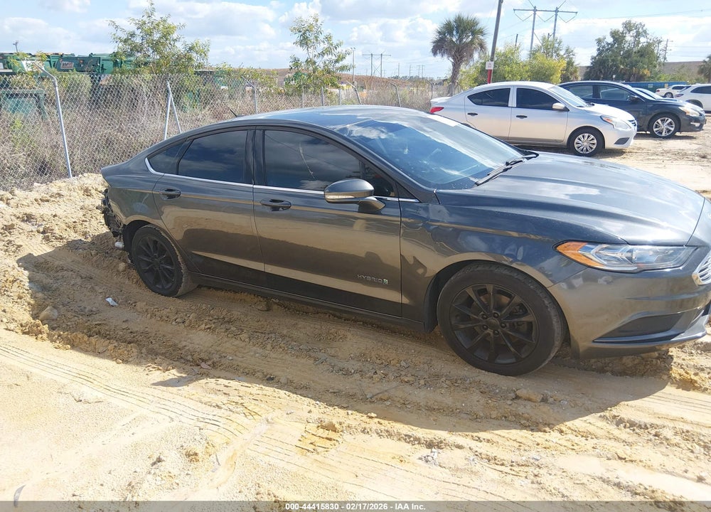2017 FORD FUSION HYBRID SE VIN: 3FA6P0LU7HR172189