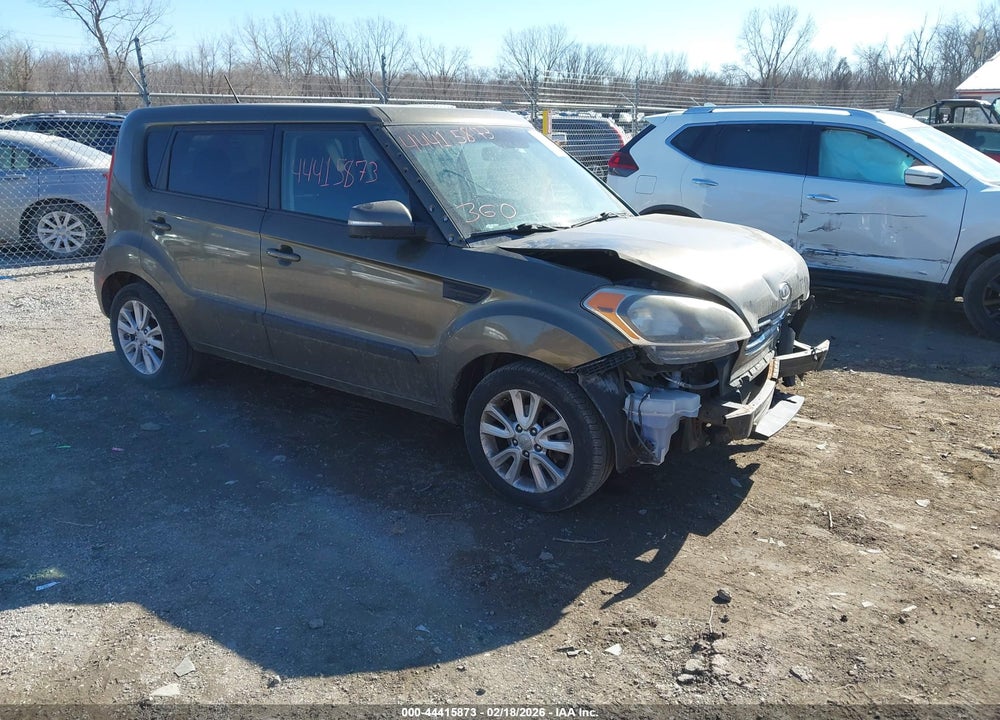 2012 KIA SOUL + VIN: KNDJT2A61C7450116